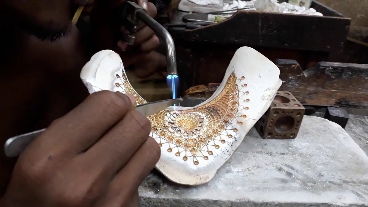 GOLD MANU
